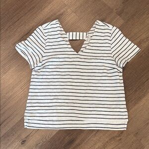 Ellen Tracy linen navy and White Striped V-Neck blouse